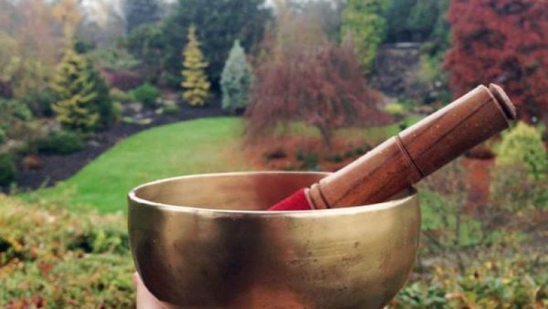 How to use singing bowls for meditation USA