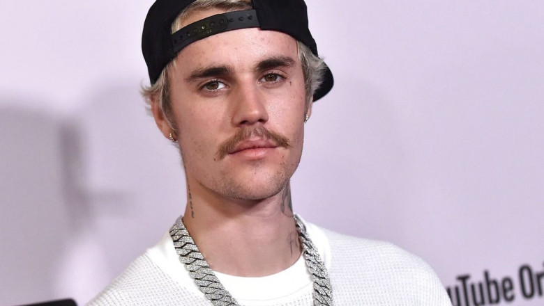 Justin Bieber Bio 2021: Age, Wiki, Net Worth, Girlfriend
