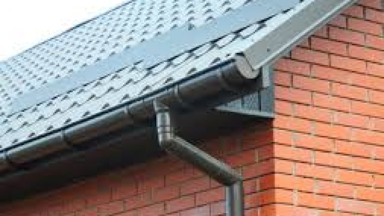Procure the Seamless Gutter System for Splendor and Performance