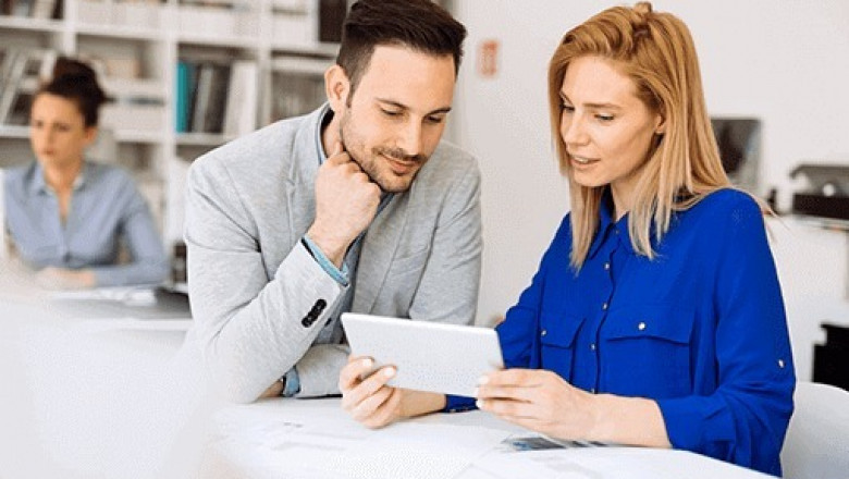 Best Desk Booking Software