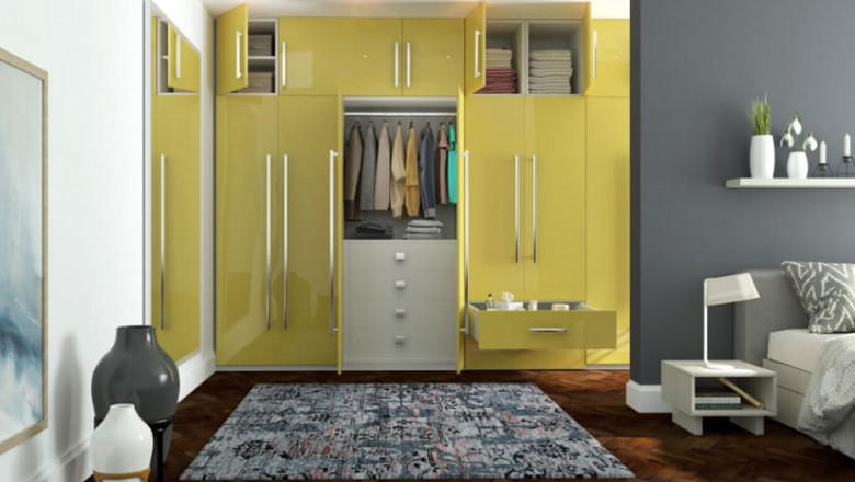 3 Trendy and Elegant Wardrobe Shutter Design