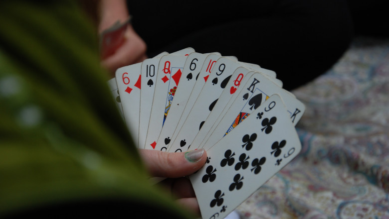 What are the benefits of playing online Rummy ?