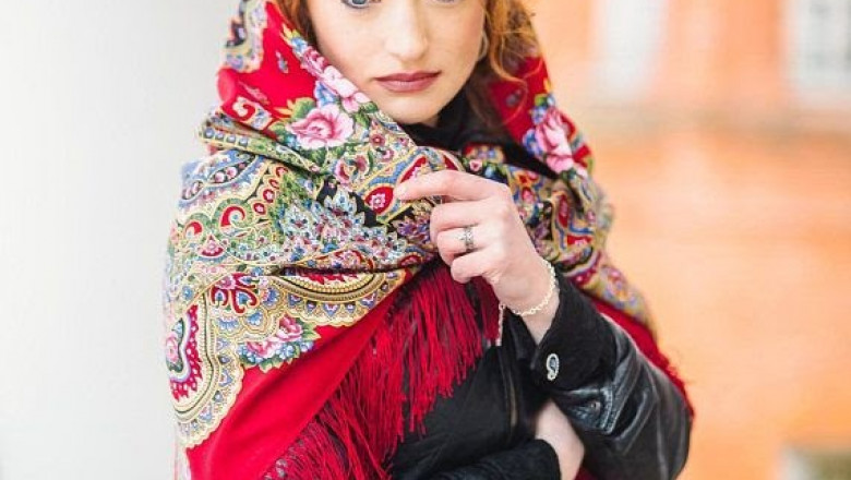 Womens Winter Scarves Distributor - Distributors of Amazing Women's Winter Scarves In Uk!
