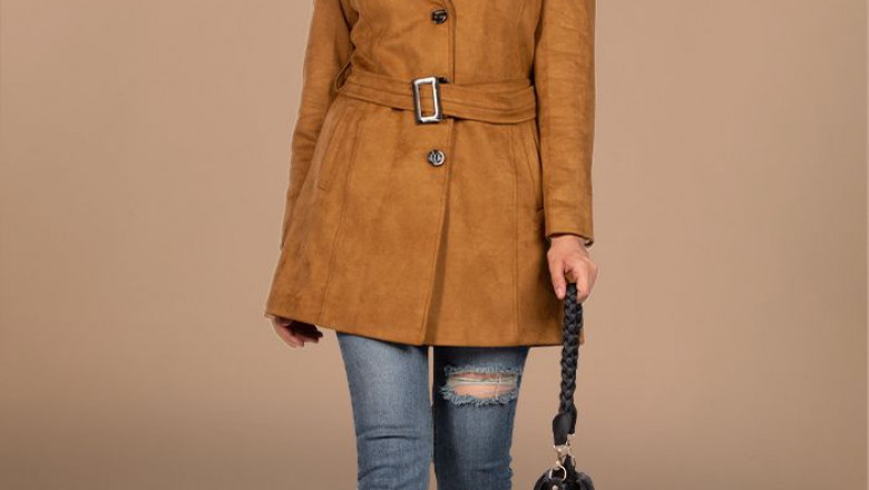 Why a womens jacket should be bought from an online shopping site for fashion?