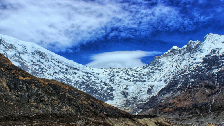 Ghorepani Poon Hill Trek Weather and Temperature in Spring and Autumn