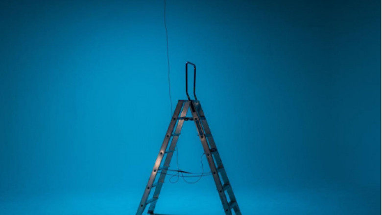 What You Must Know About Choosing The Right Ladder