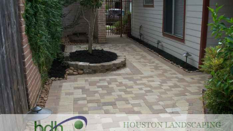 Best Tomball Landscaper | Affordable Backyard Landscaping