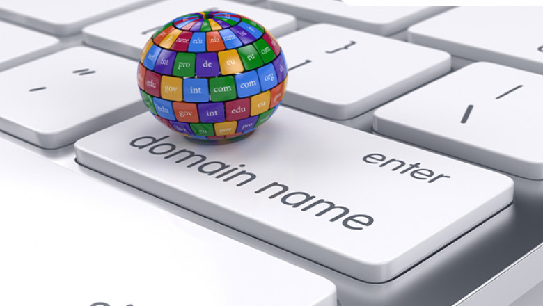 .pk domain extension is better than .com domain