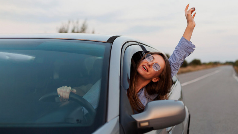 What should you learn from a driving school?