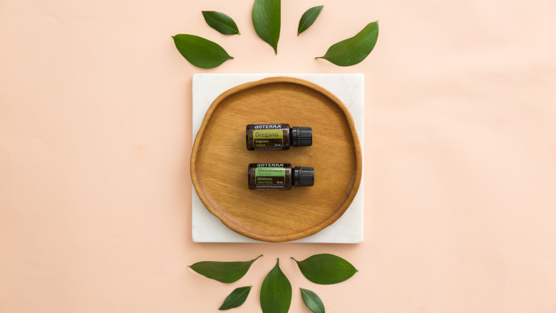 4 Herb-Scented Essential Oils and Essential Oil Blends to Diffuse This Winter