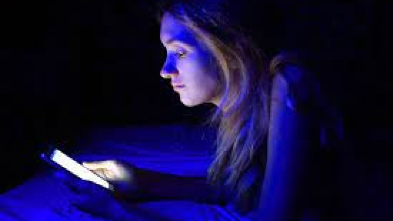 what color led light helps you sleep
