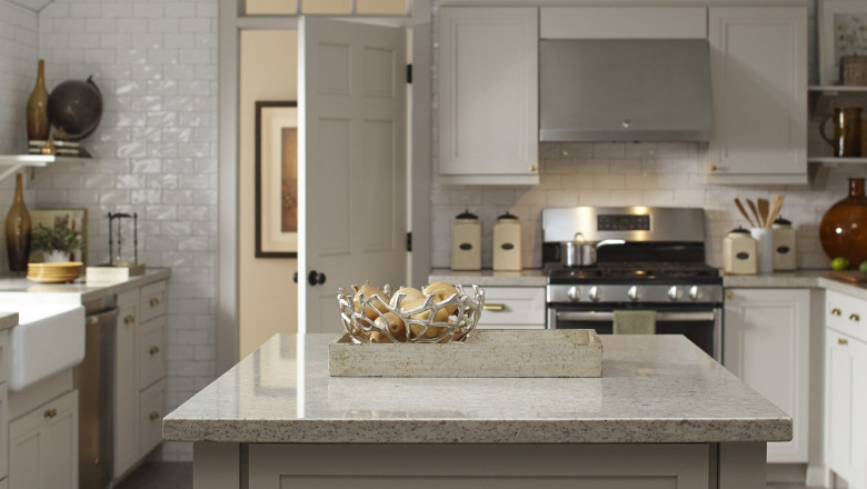 Choosing the Right Light Bulb for Your Home’s Chandeliers