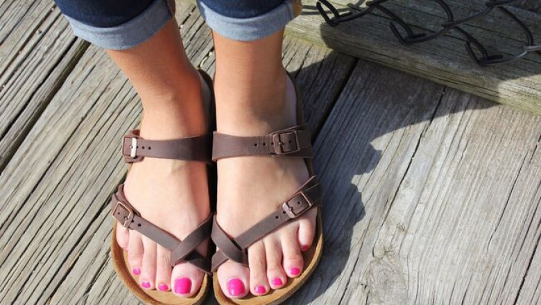 Fashion Sandals Wholesale – Useful Tips To Buy Best Fashion Sandals Wholesale For Your Store!
