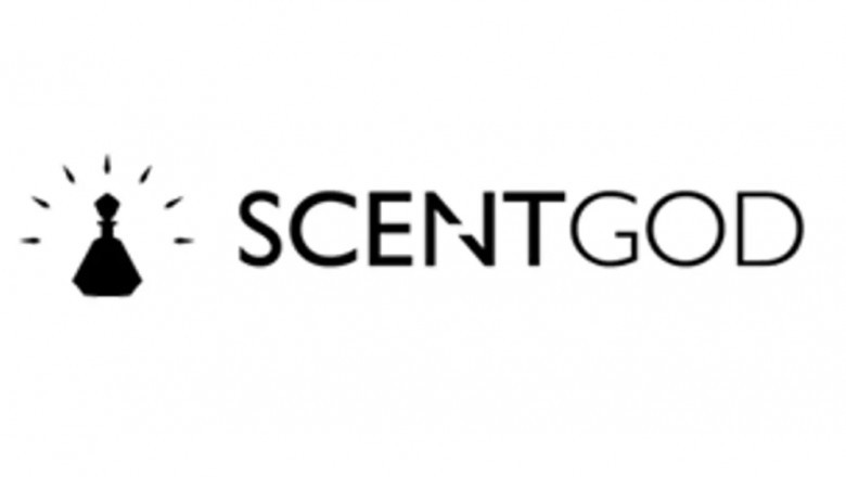 What are the benefits of an online perfume store?