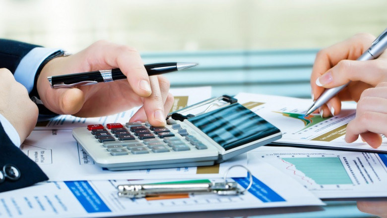 Importance of approaching tax consultant for your business: