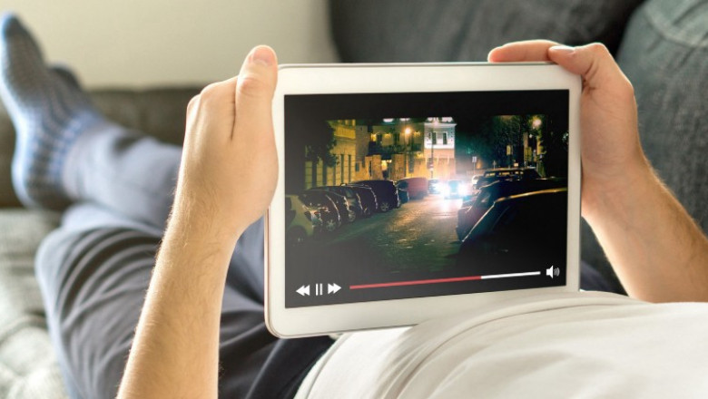 Top 7 Alternatives to Vimeo in 2022: Pricing, Features & More