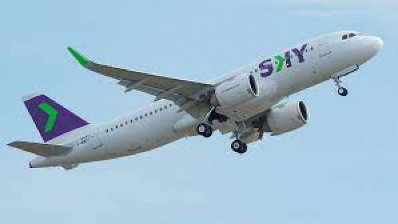 ¿Cómo puedo hablar con la agente de Sky Airlines?