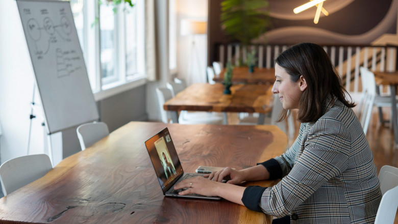 How To Conduct an Effective Asynchronous Video Interview