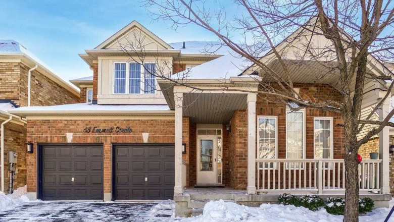 Townhouse for sale in Brampton