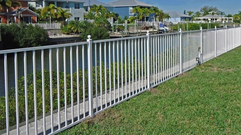 Fencing Service for Commercial Sectors