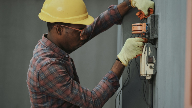 5 Things to Do in an Electrical Emergency