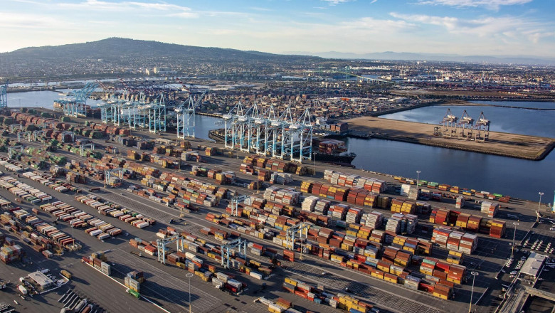 Capacity increases on Asia-West Coast; reliability drops to 30.9%