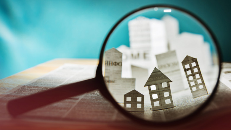 Pros and Cons of Buying Property on Installments