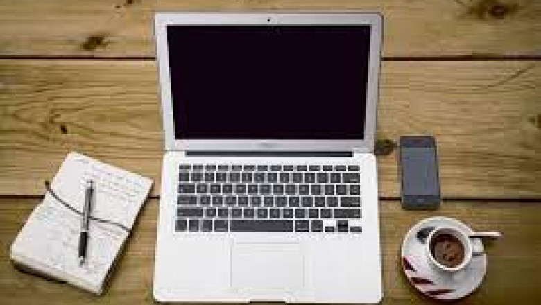 Use Twitter Hashtag In An Efficient Way