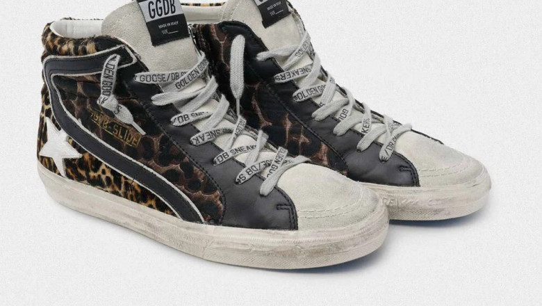 Golden Goose Sneakers Sale with the iconic Burberry