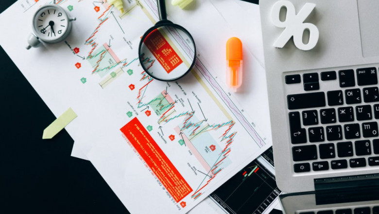 Hustle Bulls – Learn The A To Zs Of Forex Trading Today!