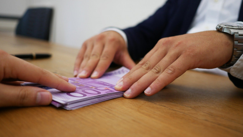 Things to Consider When Applying for Online Loans