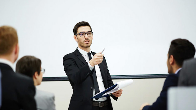 Understanding Webinars and its Advantages | Lofa Consulting