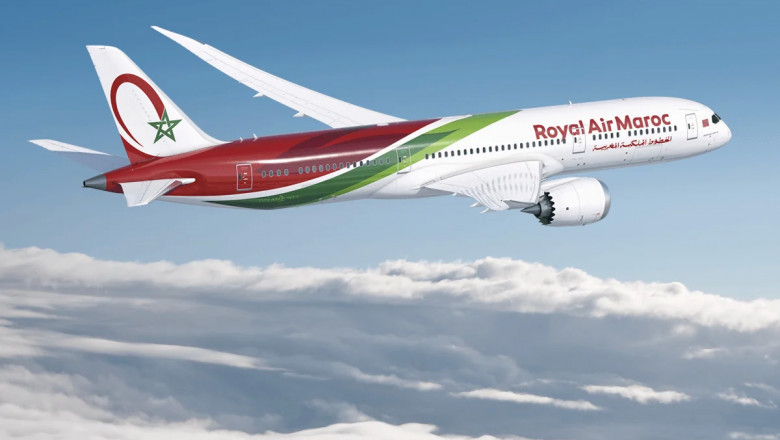 How do I talk to a Royal Air Maroc Representative?