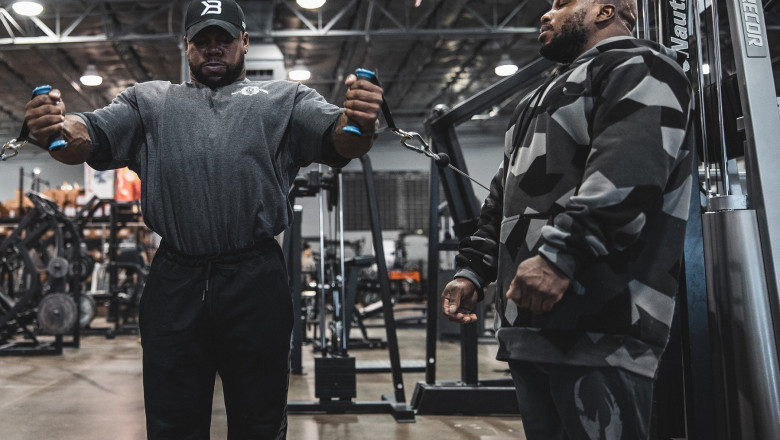 The Right Way to Increase Your Lifting Limits