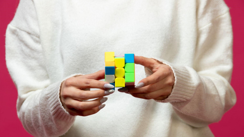 How To Improve Your Cube Skills With Cubelelo.