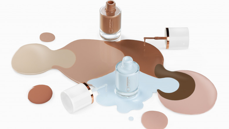 The Perfect Nail Colors for Summer Activities