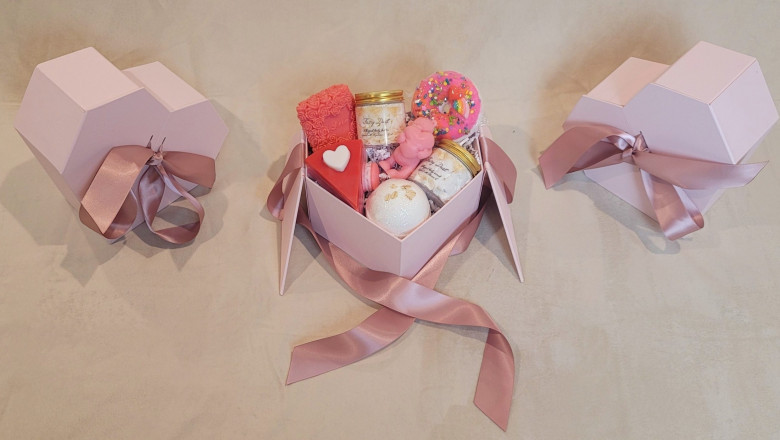 Make a personalised gift with an adjusted price