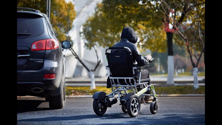 Advantages of Electric Wheelchair