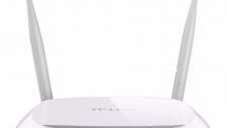 How to set up a Tplink router in a home network?