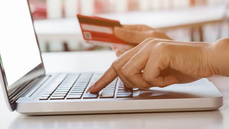 Is It Necessary To Open A Business Bank Account In Order To Start An Ecommerce Business?