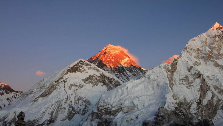 Mount Everest Valley Trekking Route in Nepal