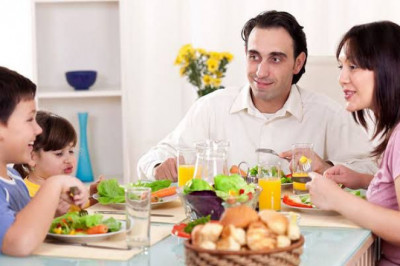 Nutrition for Teens: A Parent’s Guide to Healthier Eating