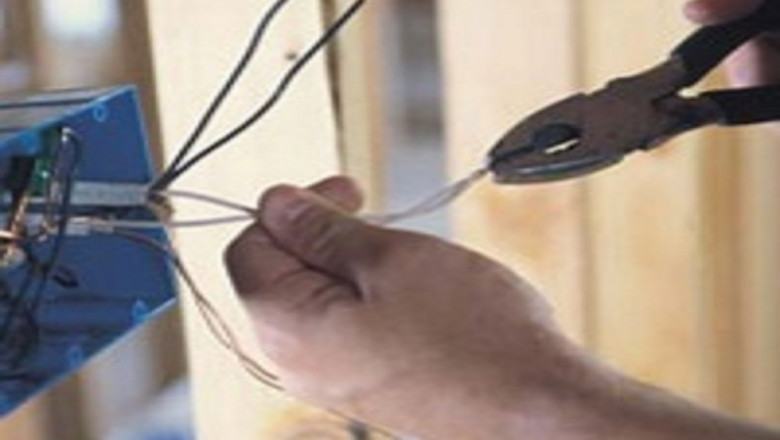 Helpful Tips For Hiring An Electrician Cork