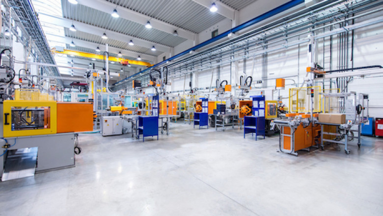 Cleaning Services in Brampton for manufacturing sectors of Canada.