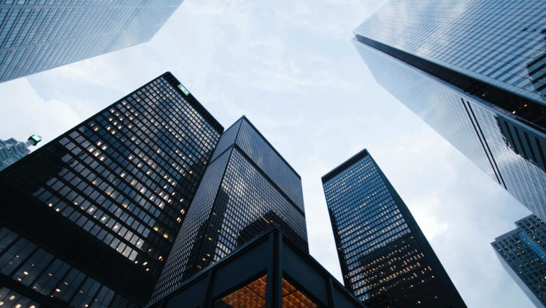 What are the processes, taxes and documents needed to open an import/export company in China?