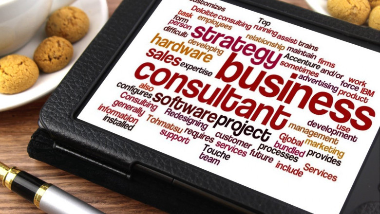 In Hong Kong, who are the top consultants for business creation and registration?