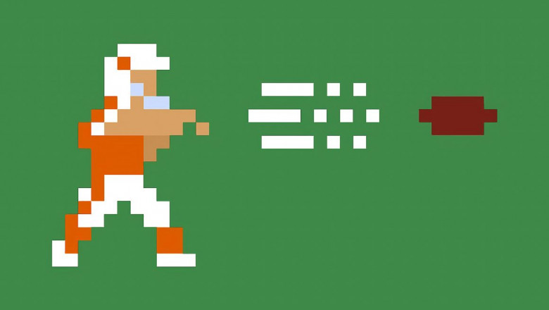 Retro Bowl game free and no-download you can play on your PC