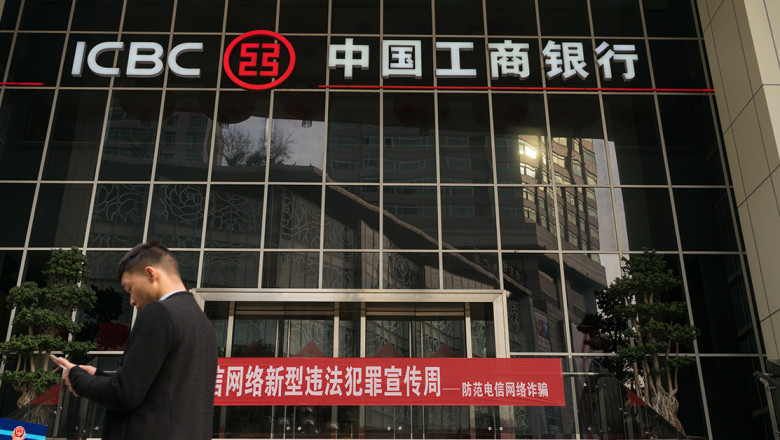 What are some good services for establishing a corporation/bank account in Hong Kong?