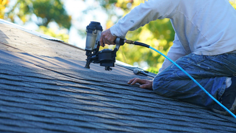 Finding the Best Seattle Roofing Contractors