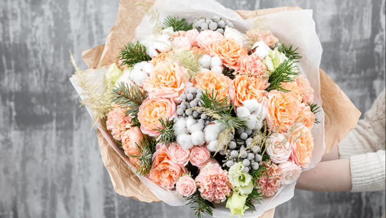 Shop luxury flower from flower delivery Dubai